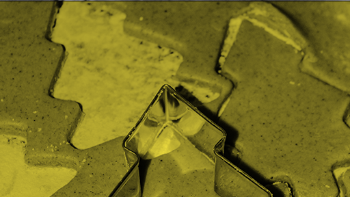 Pepparkaksdeg med granform