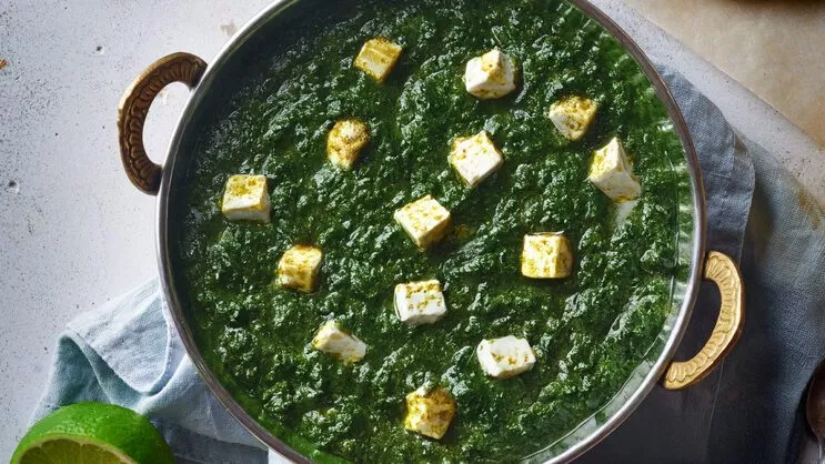 Grönt nytt år med palak paneer.